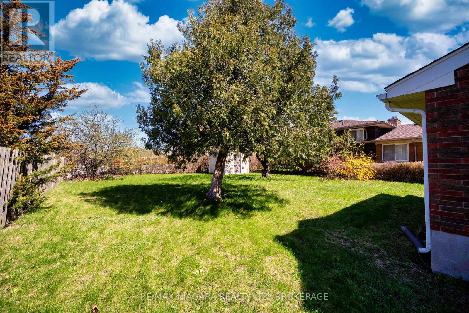 371 Carlton Street, St. Catharines (Carlton/bunting), Ontario  L2M 4W7 - Photo 30 - X12109729