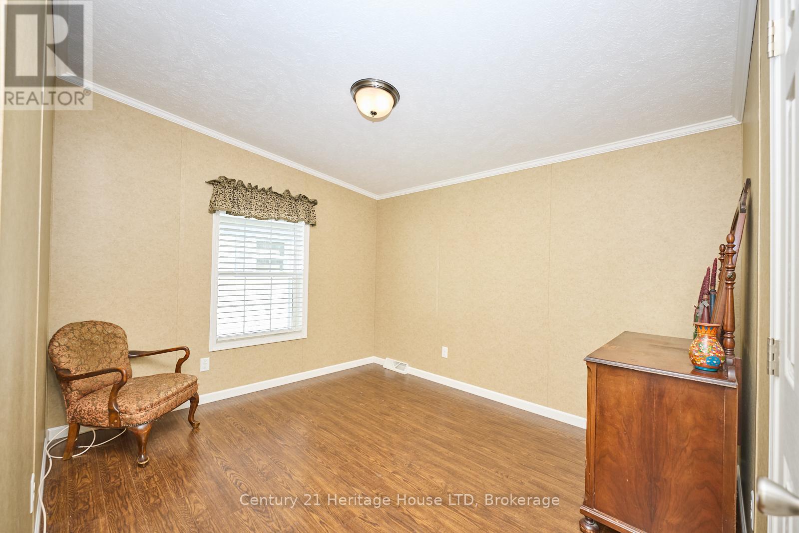 242 - 3033 Townline Road, Fort Erie (Black Creek), Ontario  L0S 1S1 - Photo 18 - X12110170