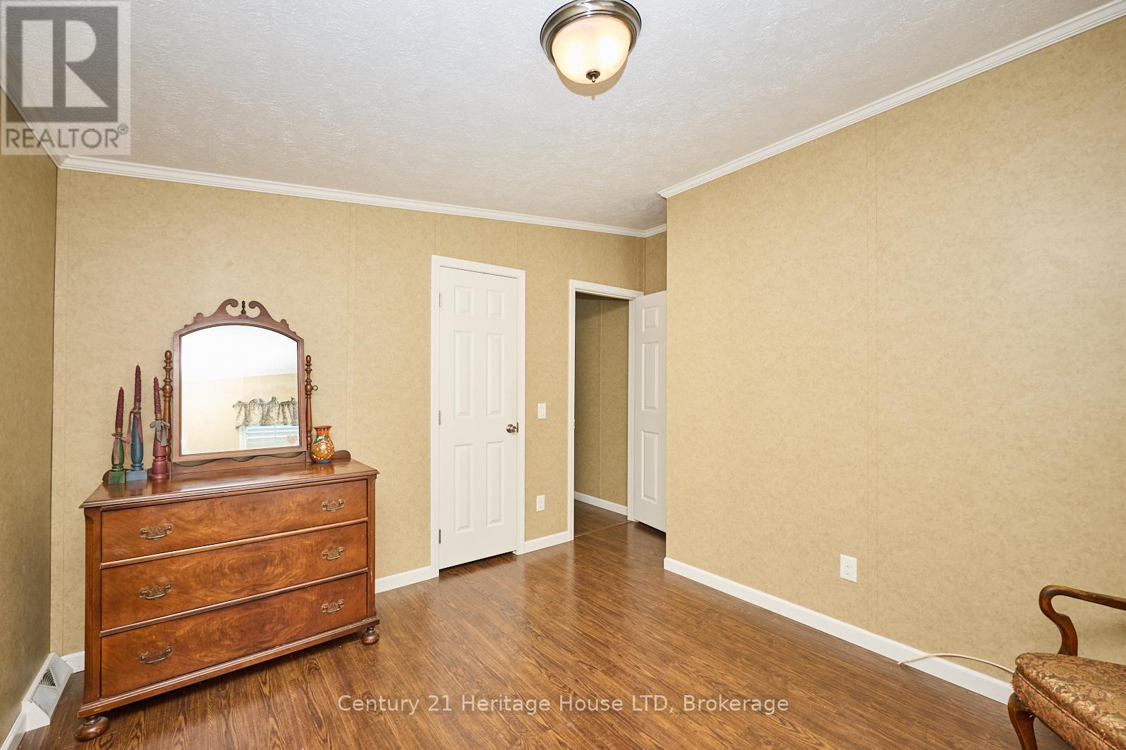 242 - 3033 Townline Road, Fort Erie (Black Creek), Ontario  L0S 1S1 - Photo 19 - X12110170