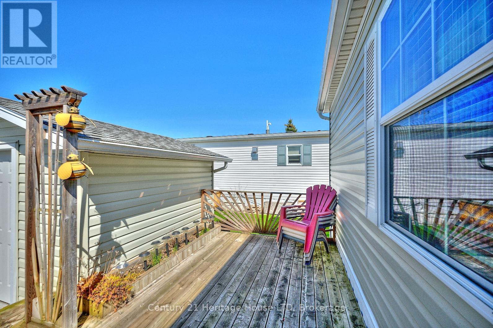 242 - 3033 Townline Road, Fort Erie (Black Creek), Ontario  L0S 1S1 - Photo 33 - X12110170