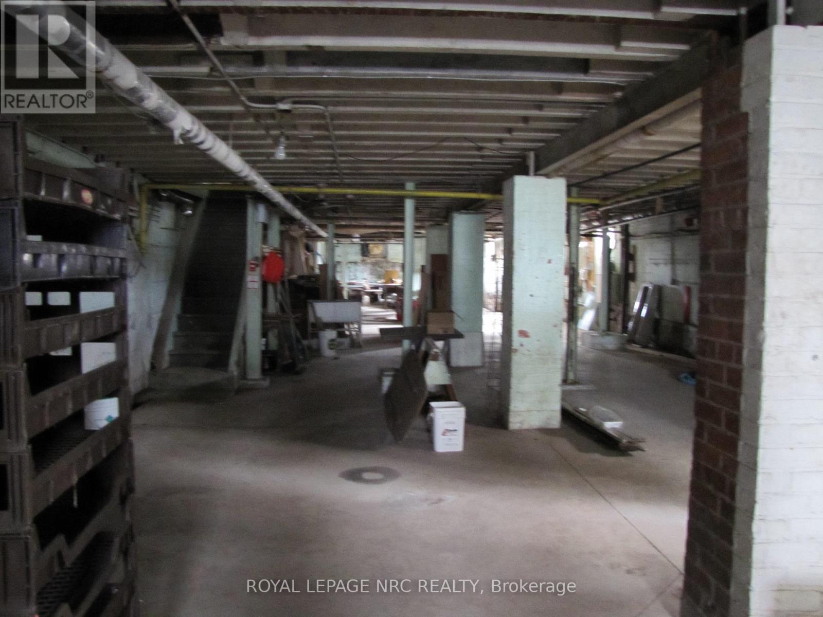 189 Davis Street, Port Colborne (East Village), Ontario  L3K 1Z2 - Photo 37 - X12110828