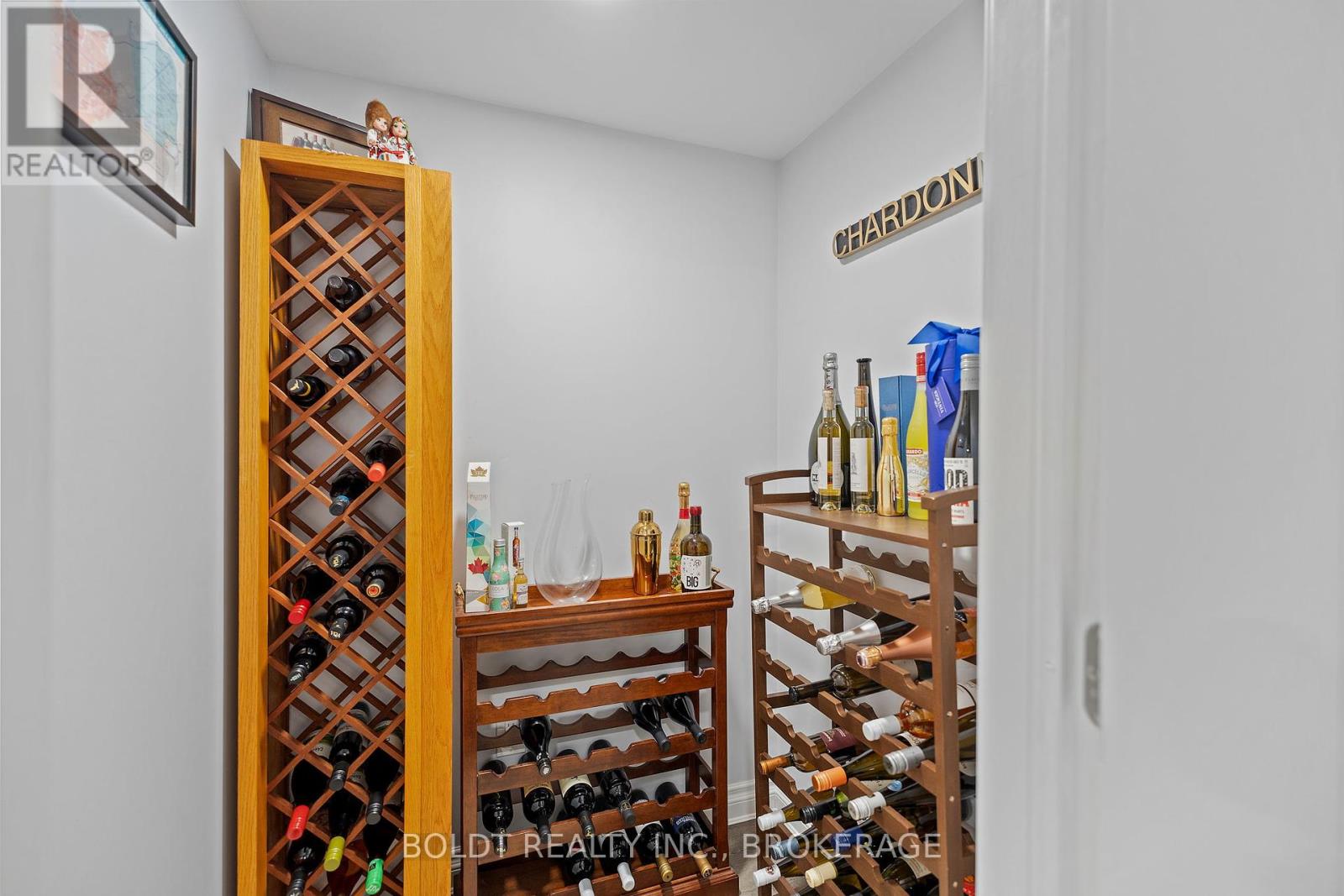 8114 Windsong Drive, Niagara Falls (Ascot), Ontario  L2H 3M4 - Photo 33 - X12111600