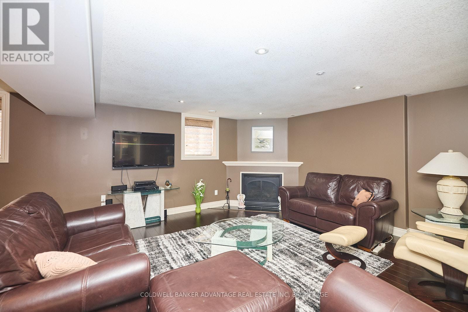 138 Loretta Drive, Niagara-On-The-Lake (Virgil), Ontario  L0S 1T0 - Photo 30 - X12111941