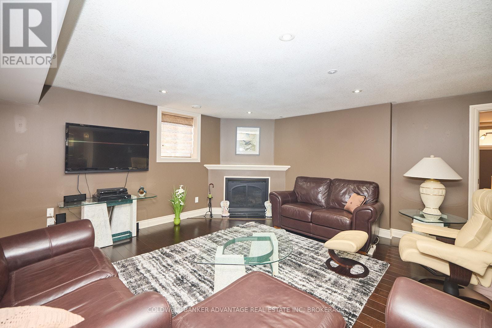 138 Loretta Drive, Niagara-On-The-Lake (Virgil), Ontario  L0S 1T0 - Photo 35 - X12111941