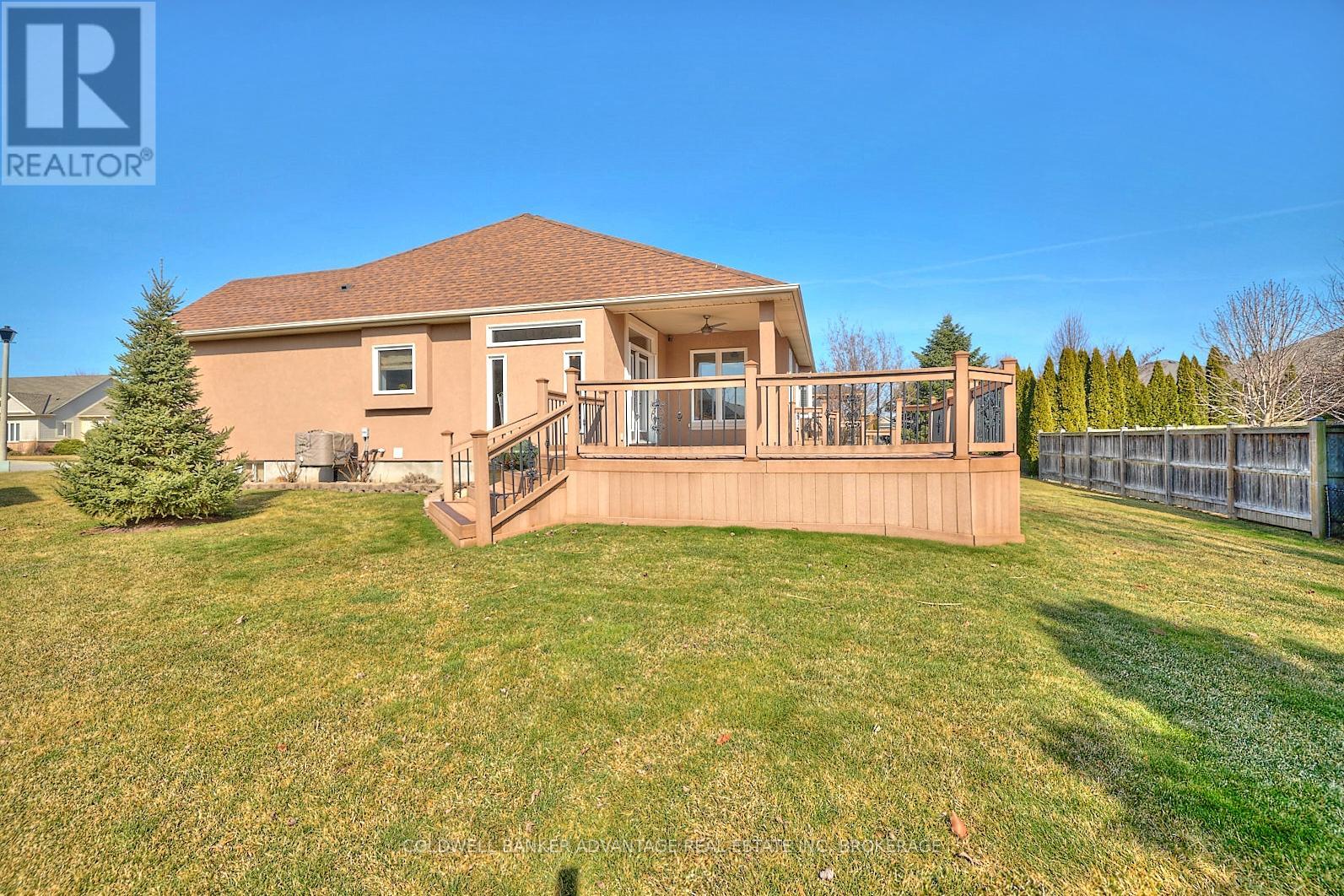 138 Loretta Drive, Niagara-On-The-Lake (Virgil), Ontario  L0S 1T0 - Photo 6 - X12111941