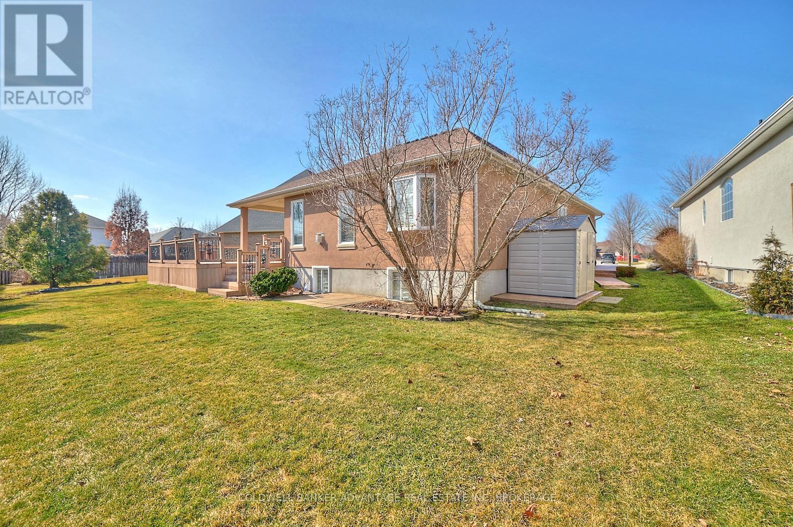 138 Loretta Drive, Niagara-On-The-Lake (Virgil), Ontario  L0S 1T0 - Photo 8 - X12111941