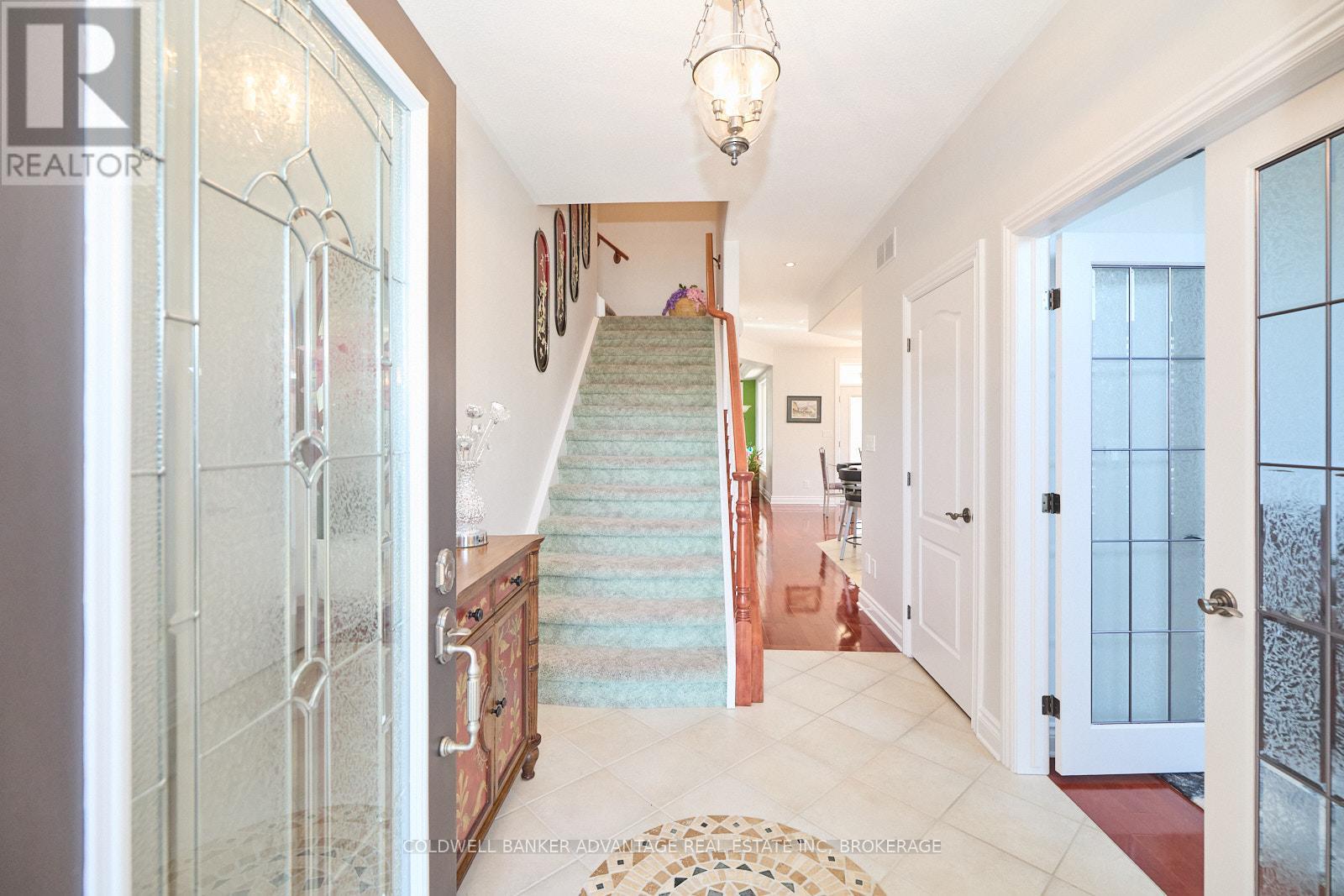138 Loretta Drive, Niagara-On-The-Lake (Virgil), Ontario  L0S 1T0 - Photo 9 - X12111941