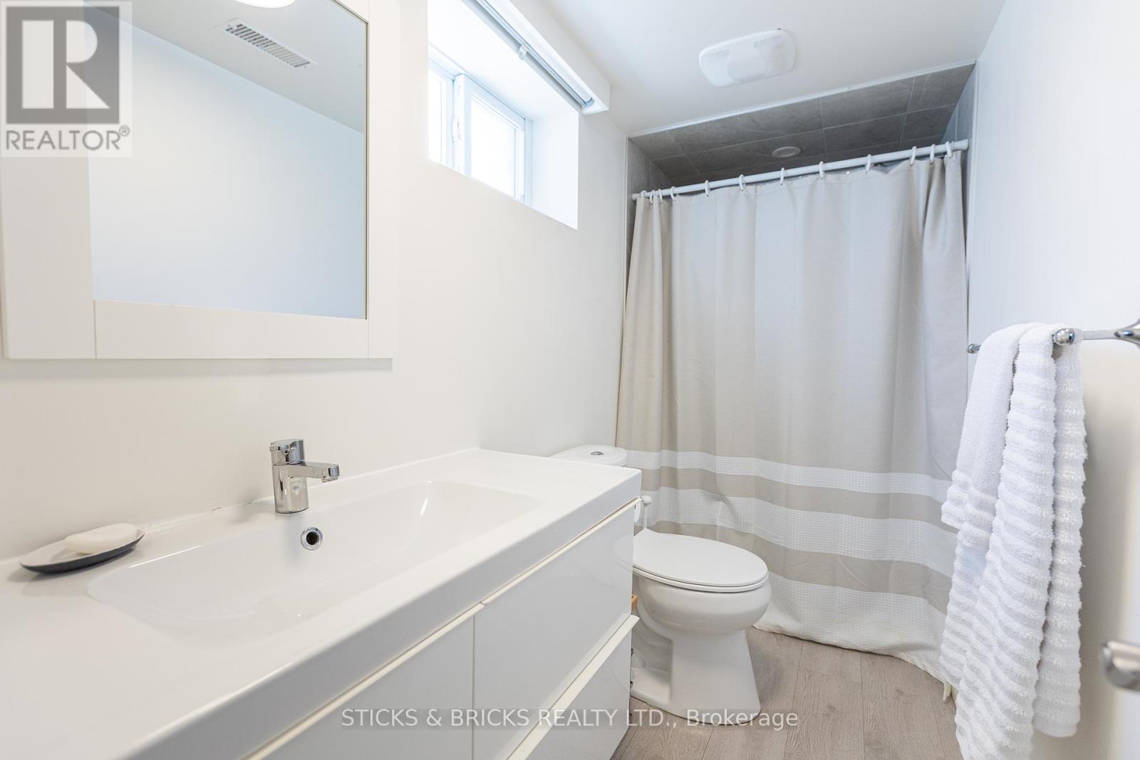 91 Elgin Street, Thorold (Thorold Downtown), Ontario  L2V 3B8 - Photo 25 - X12112052