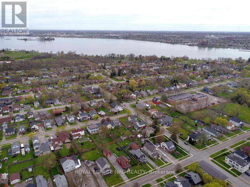 300 Phipps Street, Fort Erie (Central), Ontario  L2A 2V6 - Photo 46 - X12120493