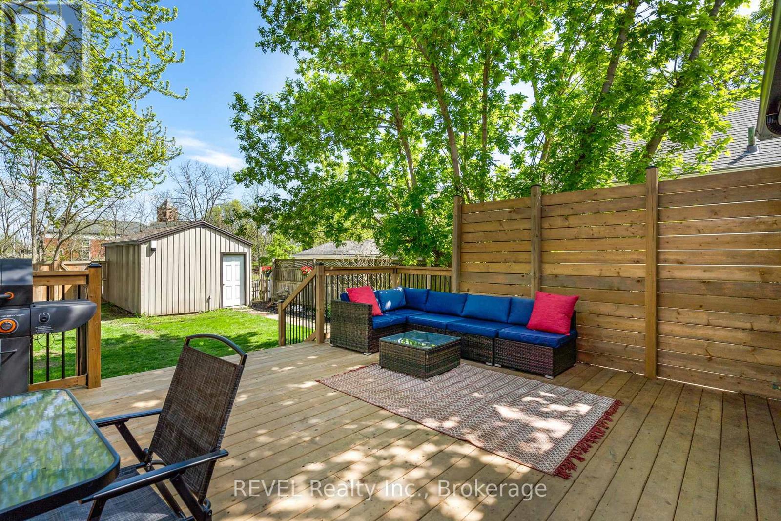 21 Hamilton Street, St. Catharines (Western Hill), Ontario  L2S 1K5 - Photo 13 - X12156364