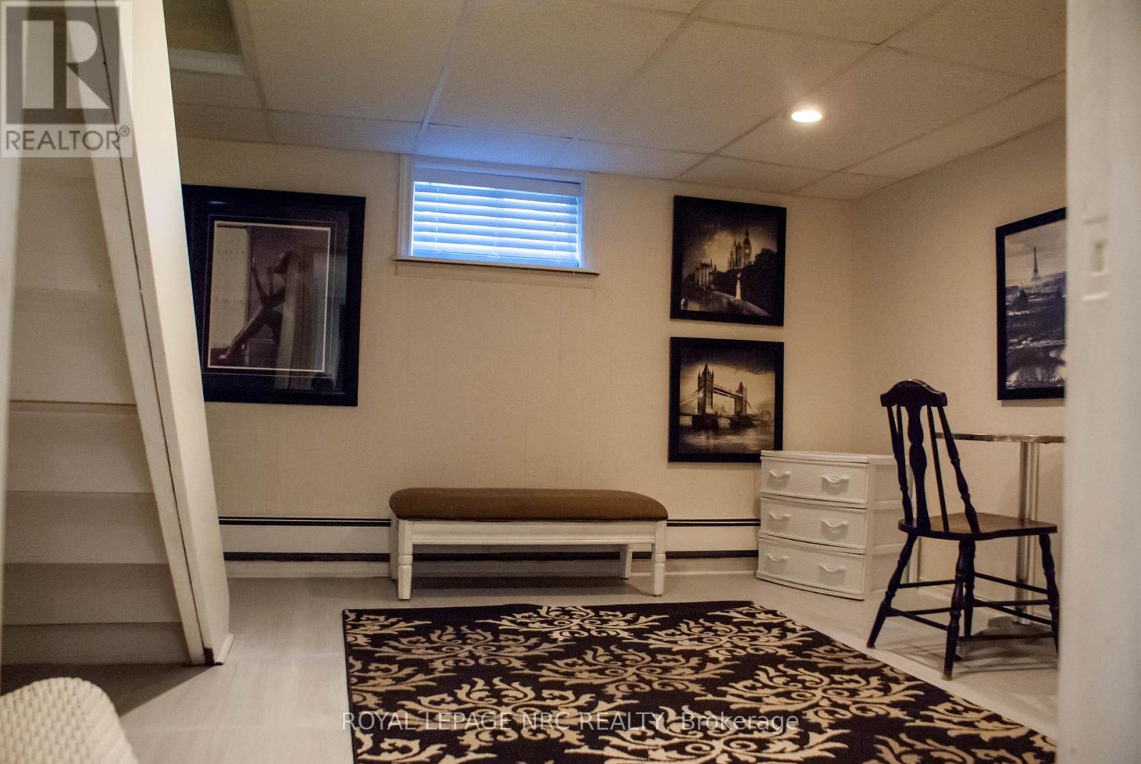 553 Carlton Street, St. Catharines (Carlton/bunting), Ontario  L2M 4X6 - Photo 22 - X12218197