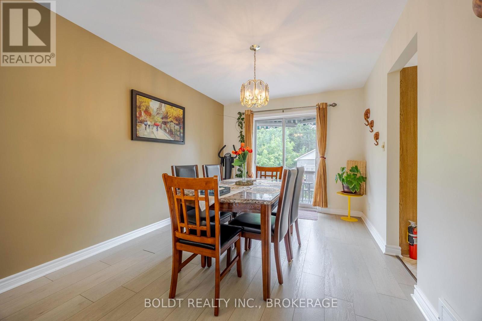 101 Arthur Street, St. Catharines (Lakeshore), Ontario  L2M 1H8 - Photo 10 - X12284753