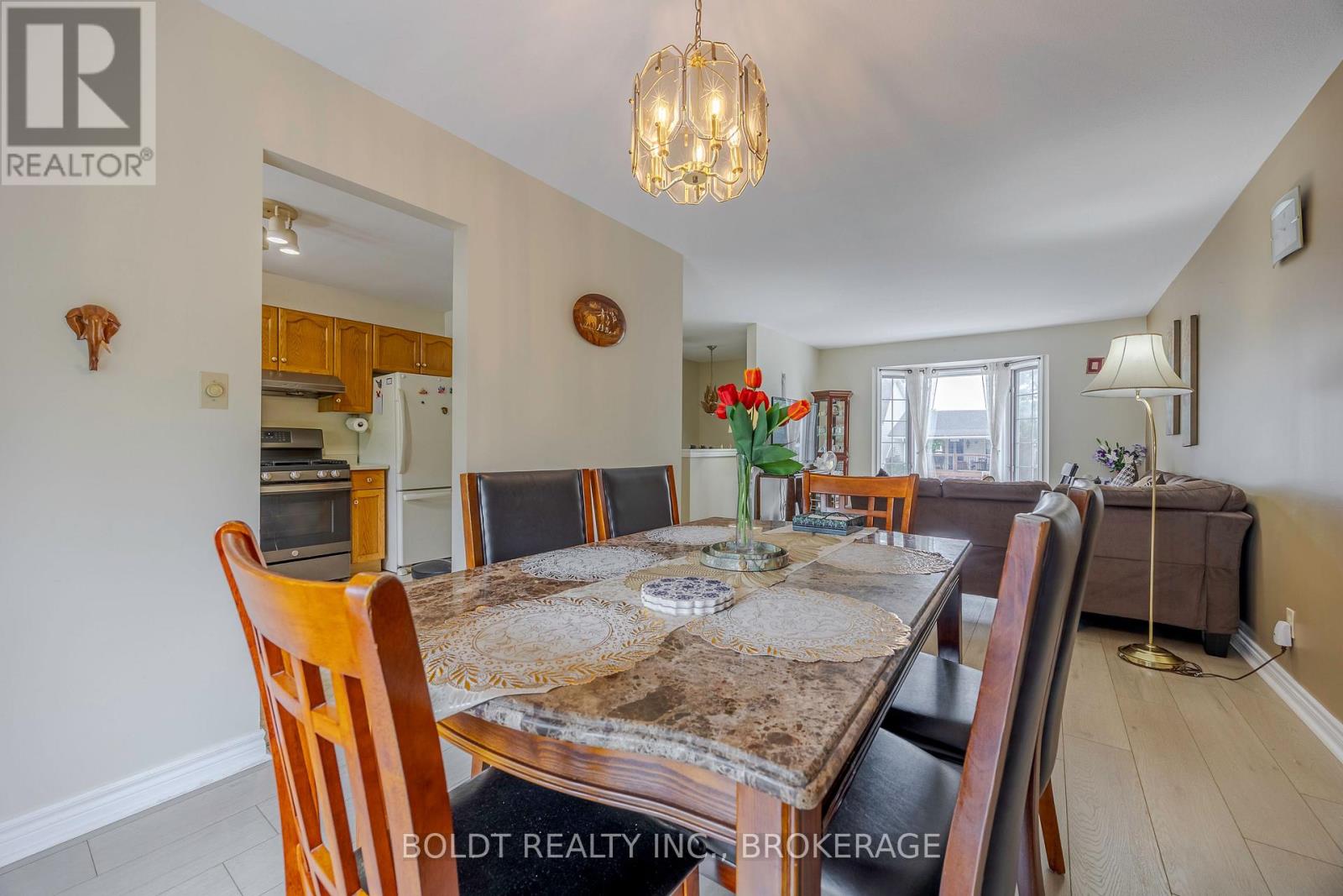 101 Arthur Street, St. Catharines (Lakeshore), Ontario  L2M 1H8 - Photo 13 - X12284753