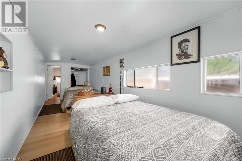 8 Hoover Point Lane, Haldimand, Ontario  N0A 1P0 - Photo 25 - X9412725