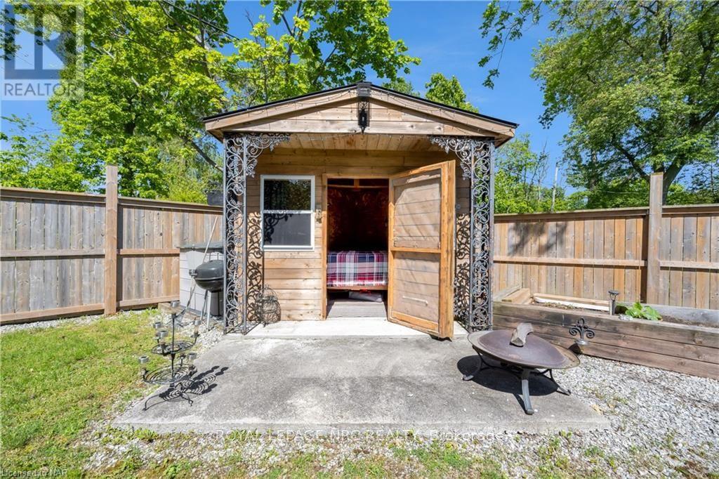 8 Hoover Point Lane, Haldimand, Ontario  N0A 1P0 - Photo 33 - X9412725