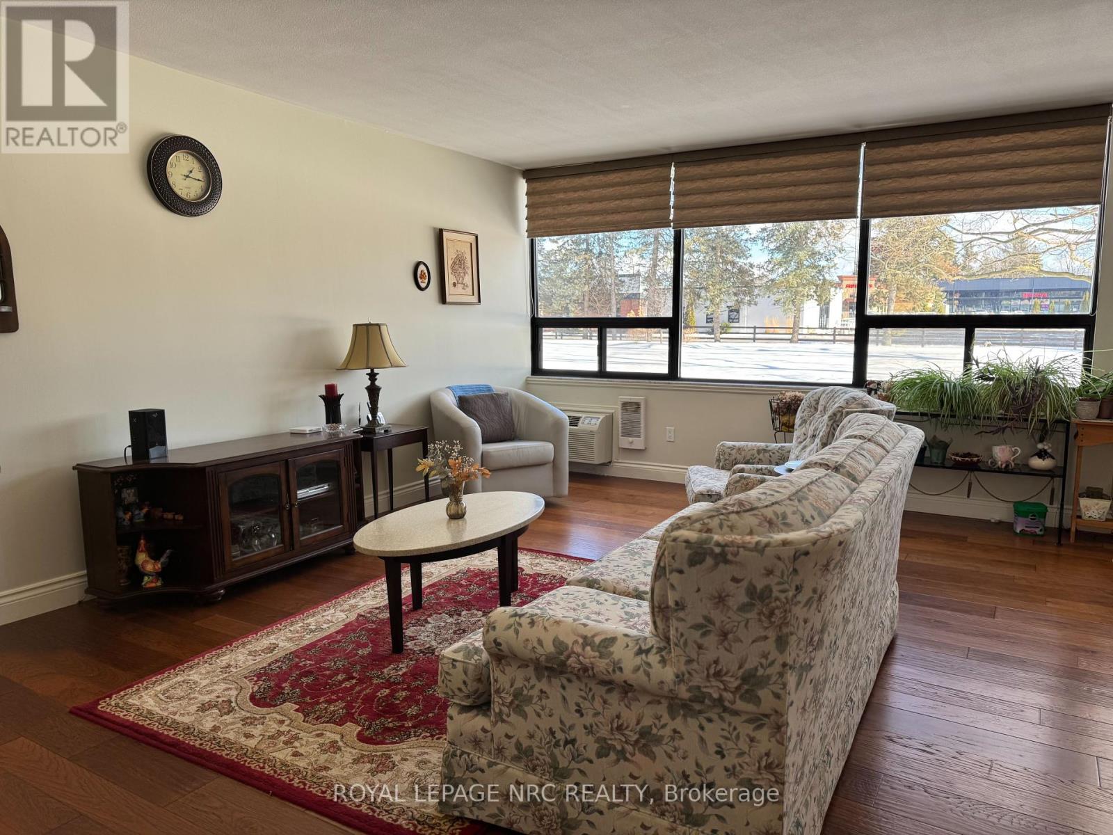 102a - 190 Highway 20 W, Pelham, Ontario  L0S 1M0 - Photo 3 - X11952092