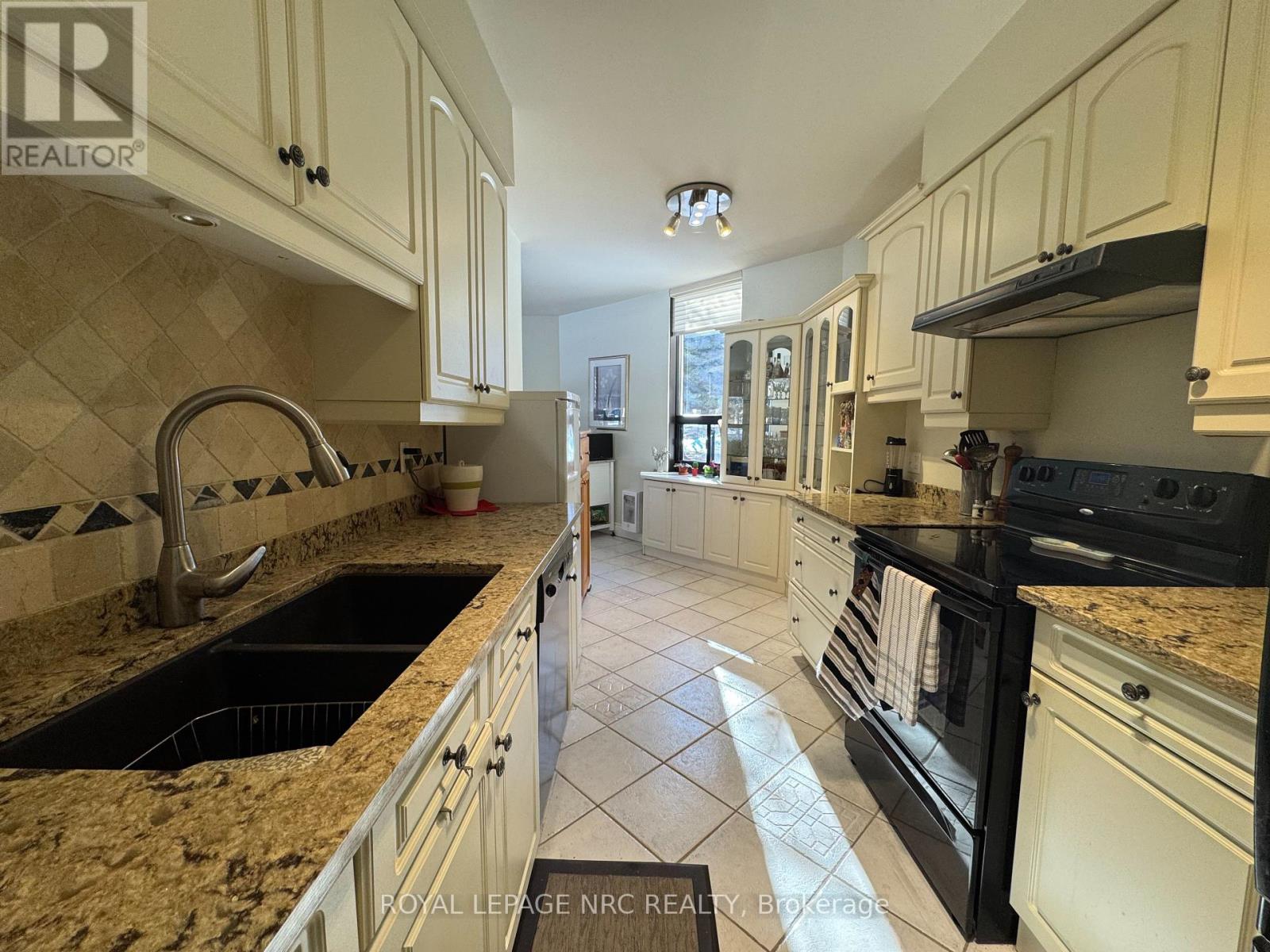 102a - 190 Highway 20 W, Pelham, Ontario  L0S 1M0 - Photo 6 - X11952092