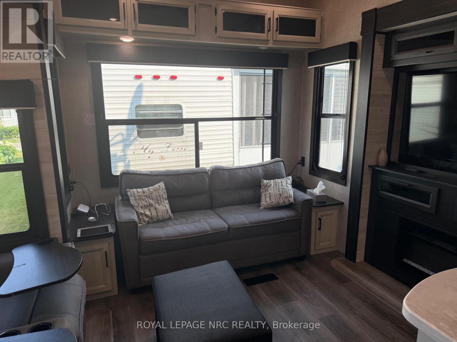 4 Dogwood Street, Otonabee-South Monaghan, Ontario  K9J 6Y3 - Photo 8 - X12006989