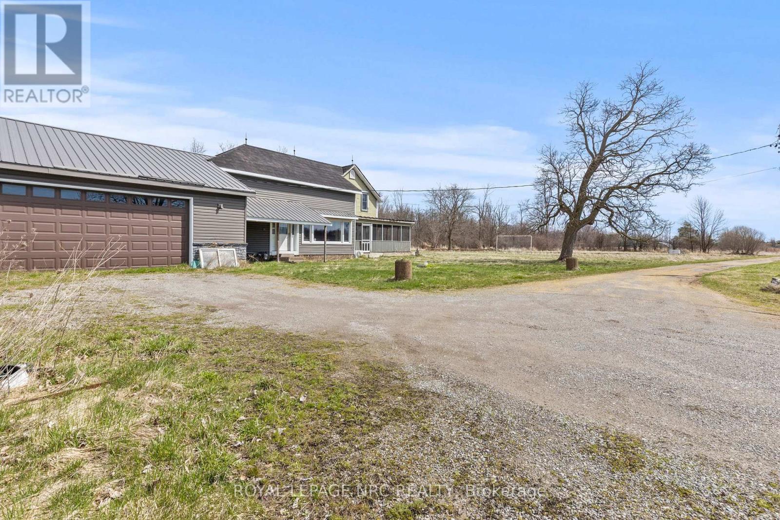 758 Wyldewood Road, Port Colborne, Ontario  L0S 1R0 - Photo 11 - X12102692