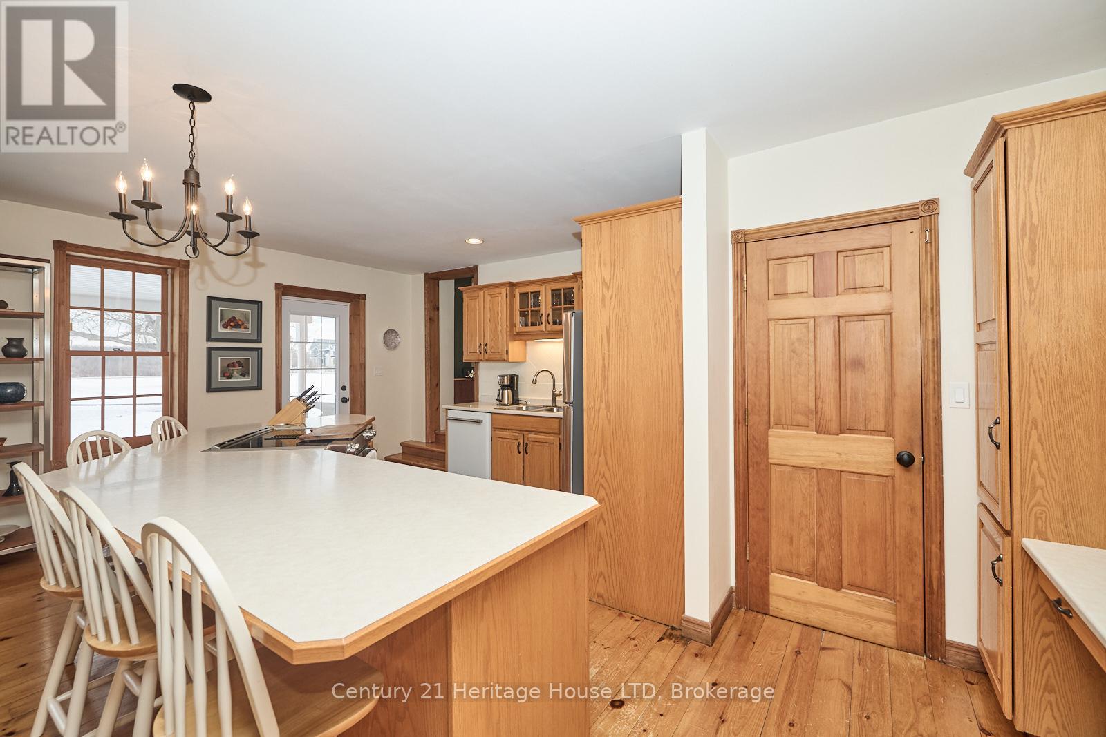 5930 Michener Road, Port Colborne, Ontario  L0S 1R0 - Photo 13 - X12154343