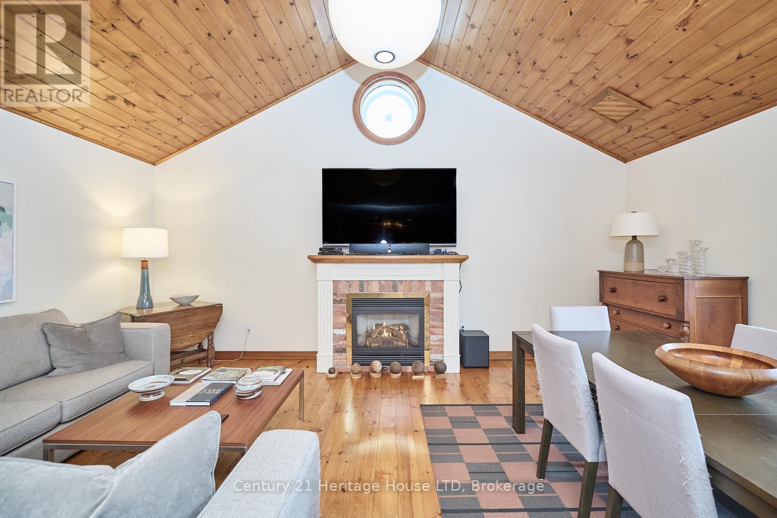 5930 Michener Road, Port Colborne, Ontario  L0S 1R0 - Photo 5 - X12154343