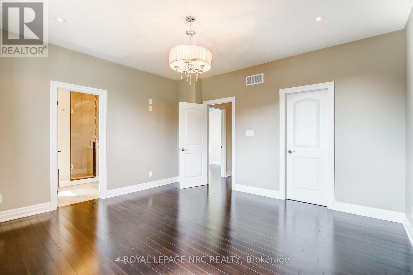 5784 Ironwood Street, Niagara Falls, Ontario  L2H 0G4 - Photo 13 - X12161687