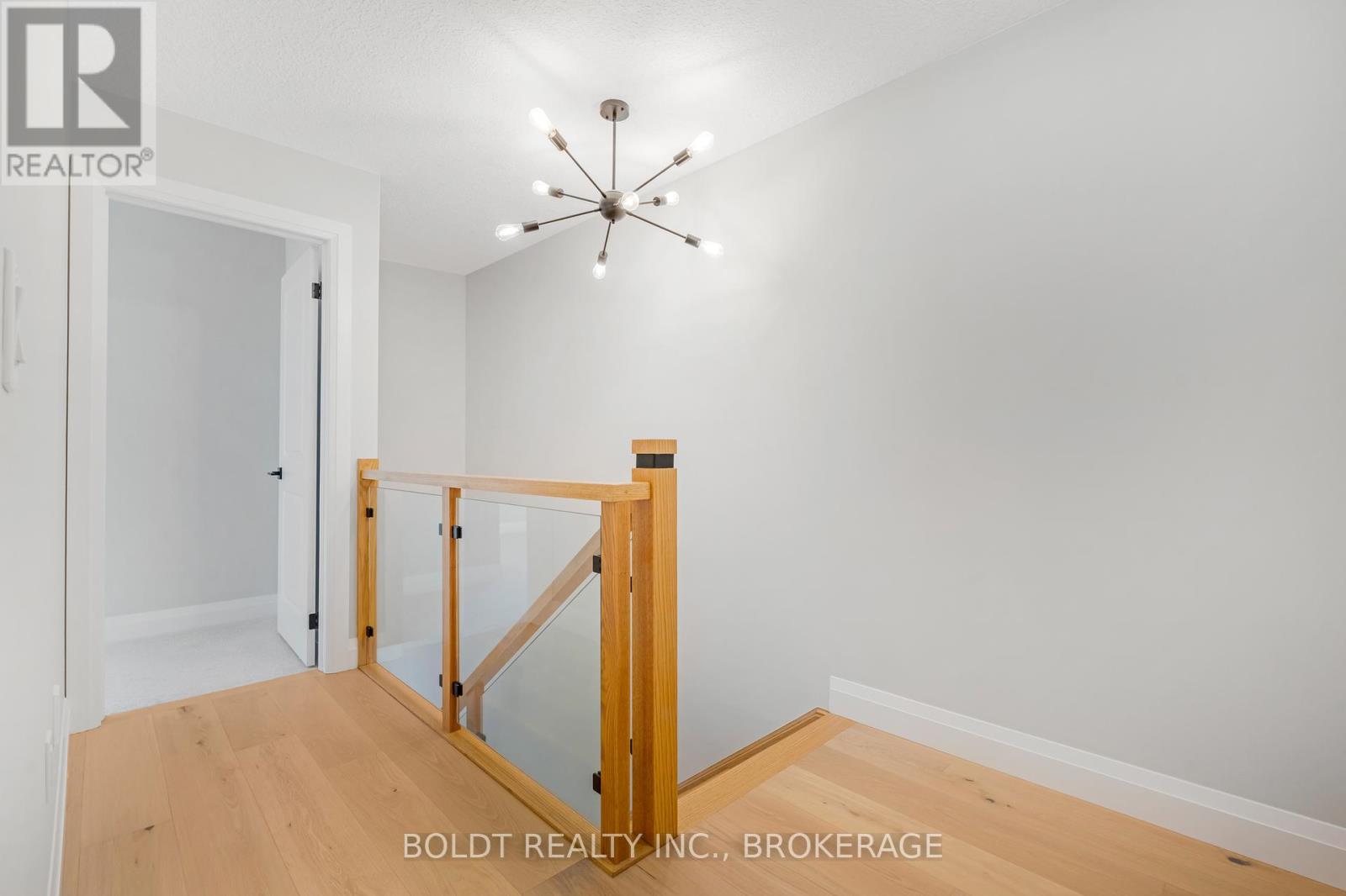 35 Wellspring Way, Pelham (Fonthill), Ontario  L3B 5N5 - Photo 17 - X12172483