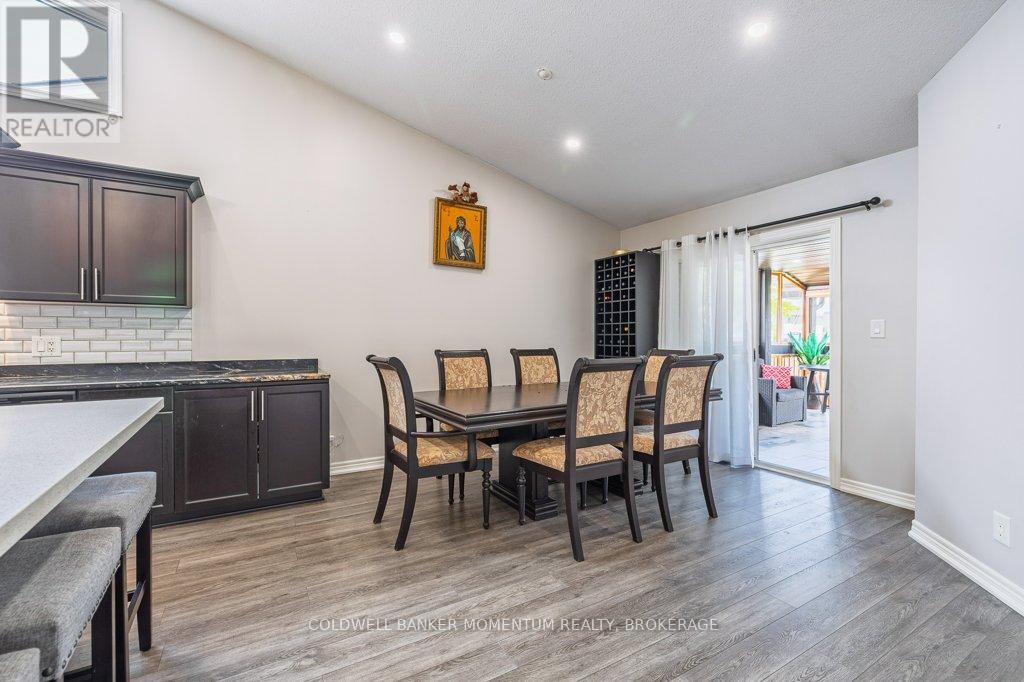 7088 Parkside Road, Niagara Falls, Ontario  L2H 3L6 - Photo 11 - X12189054