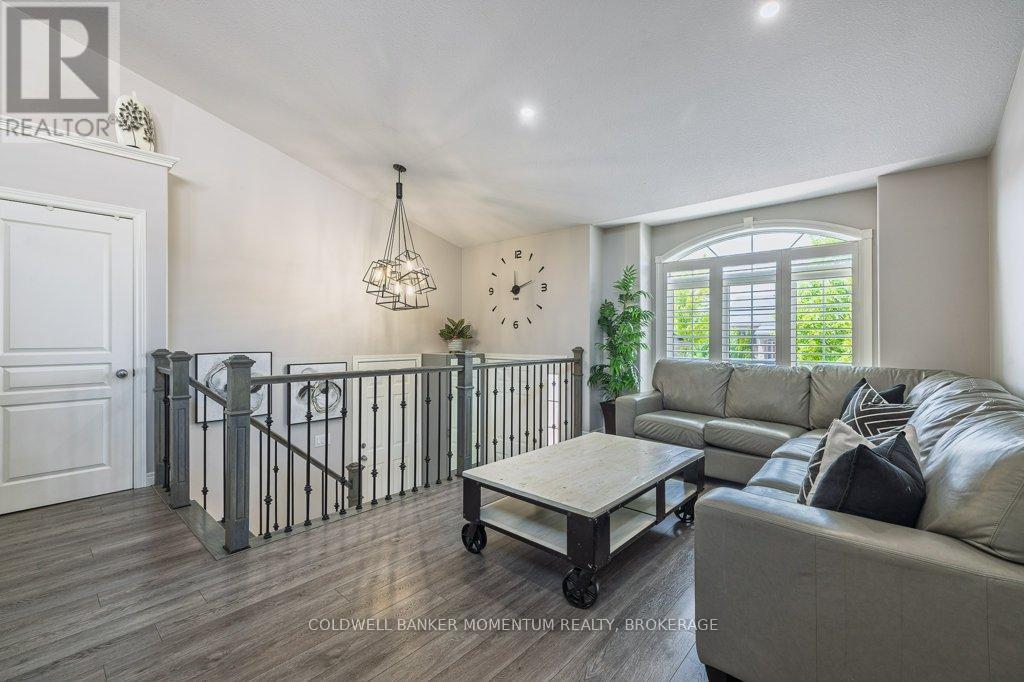 7088 Parkside Road, Niagara Falls, Ontario  L2H 3L6 - Photo 7 - X12189054