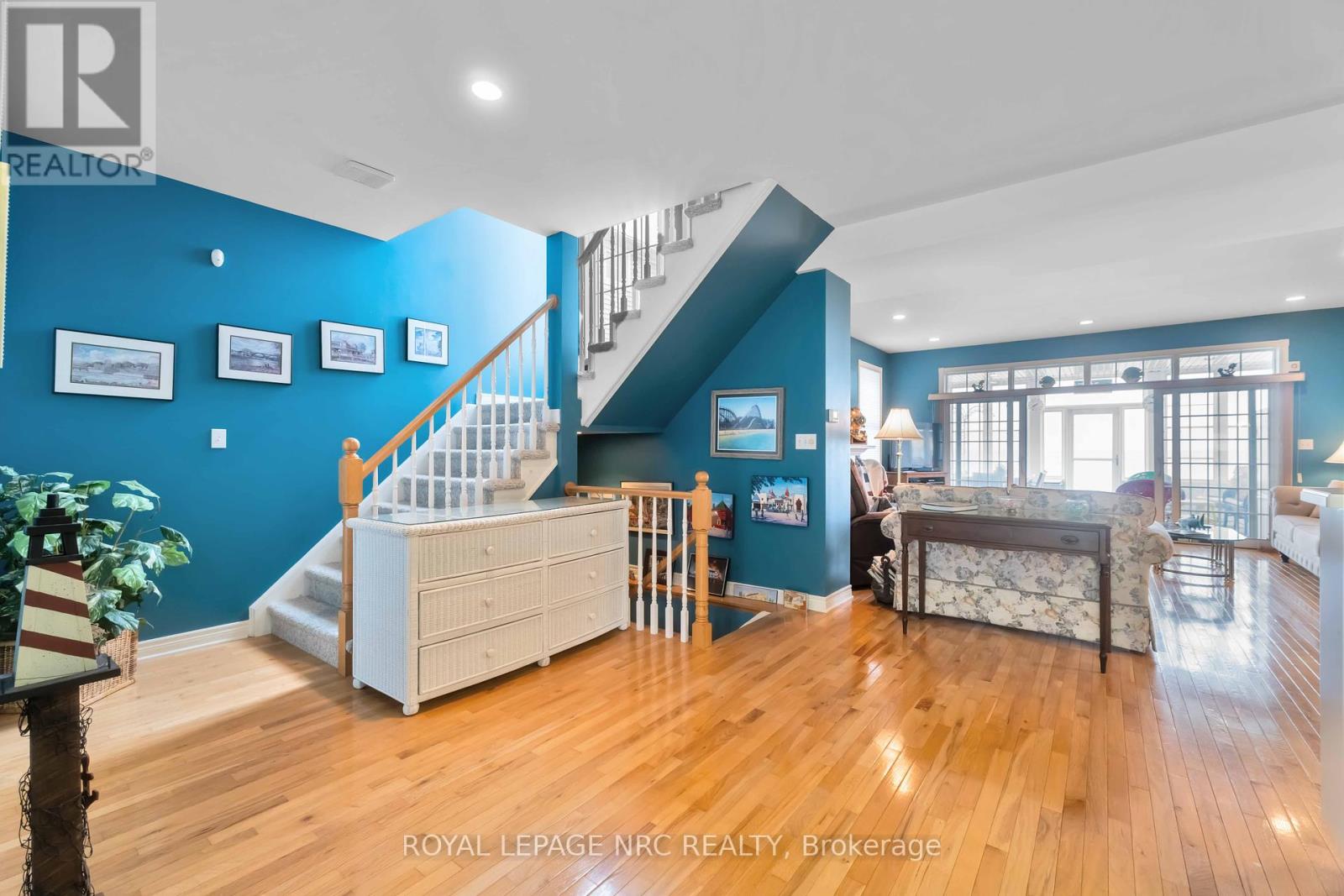 41 Promenade Way, Fort Erie, Ontario  L0S 1B0 - Photo 11 - X12219069