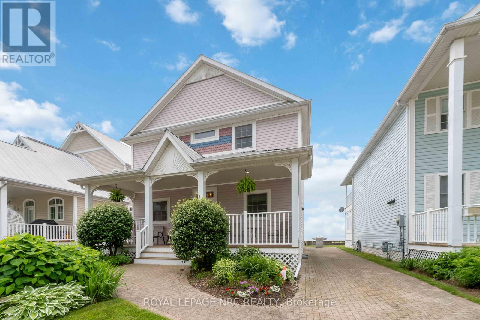 41 Promenade Way, Fort Erie, Ontario  L0S 1B0 - Photo 2 - X12219069