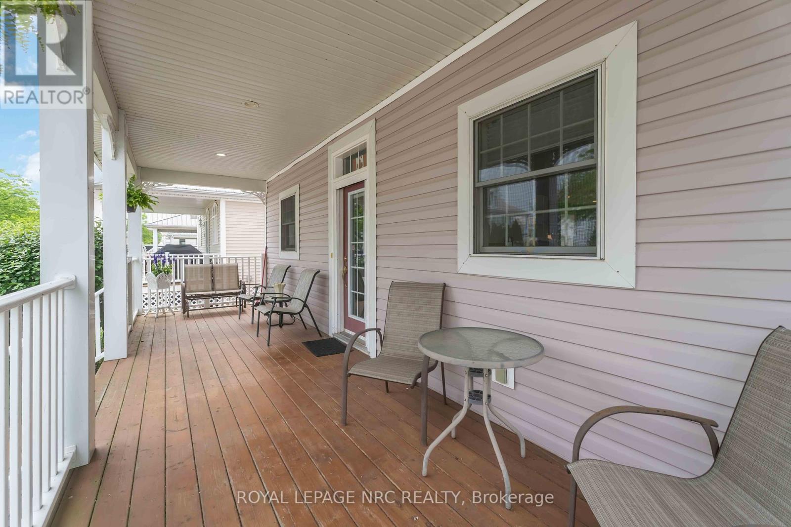 41 Promenade Way, Fort Erie, Ontario  L0S 1B0 - Photo 7 - X12219069