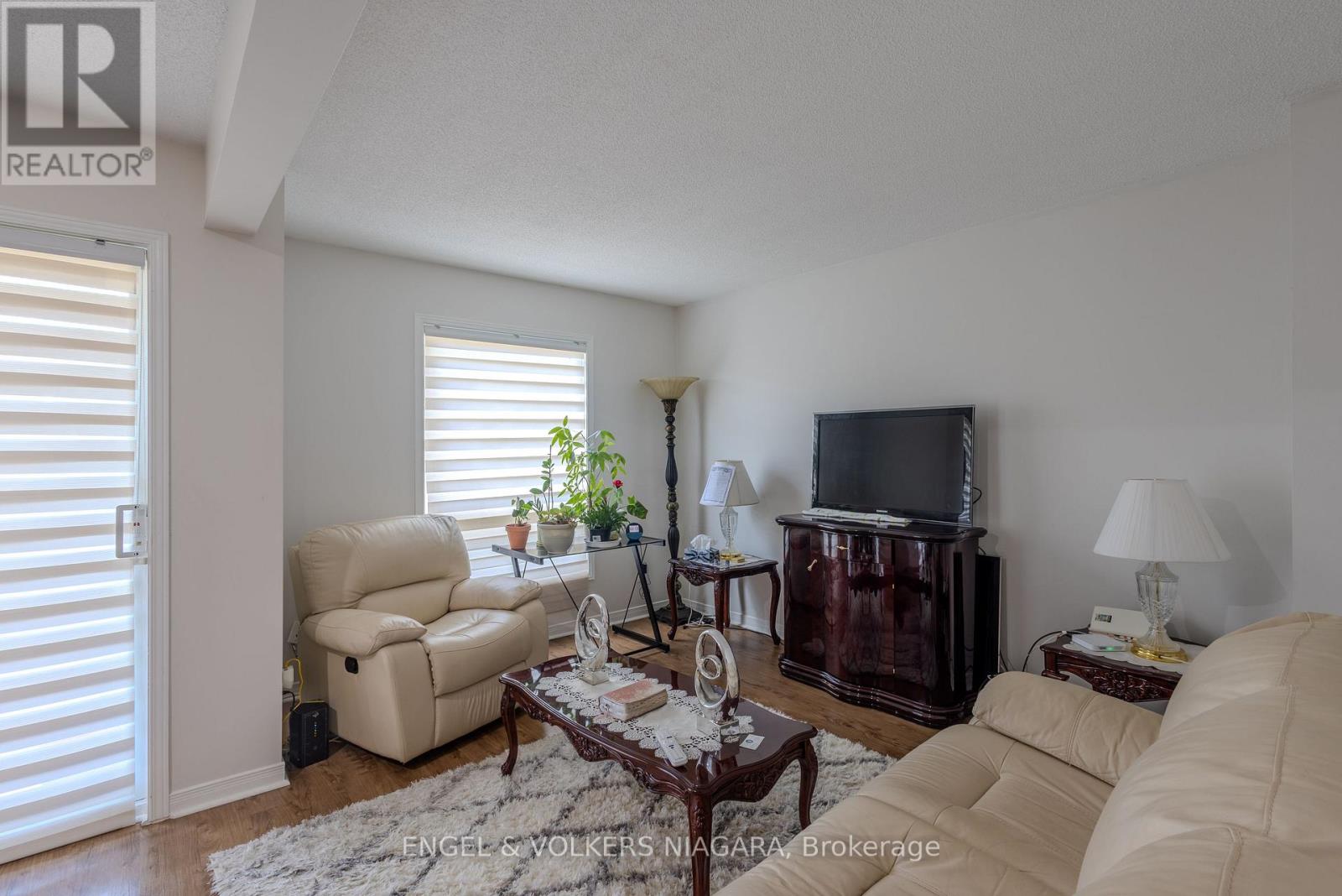 5 - 7470 Monastery Drive, Niagara Falls, Ontario  L2H 3B3 - Photo 10 - X12226891