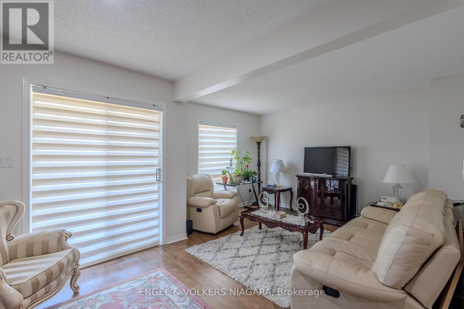 5 - 7470 Monastery Drive, Niagara Falls, Ontario  L2H 3B3 - Photo 8 - X12226891