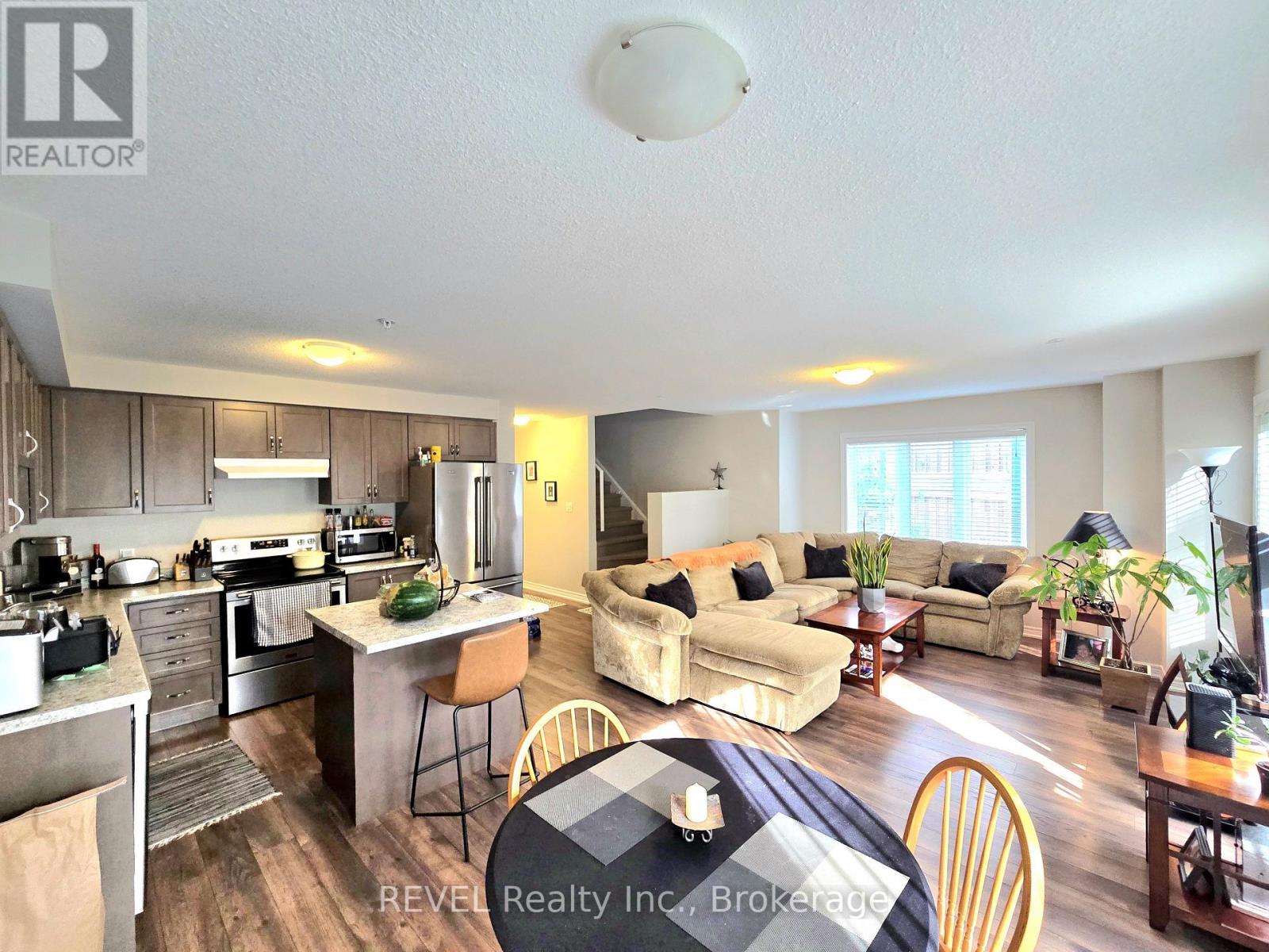 12 - 60 Canterbury Drive, St. Catharines, Ontario  L2P 0E7 - Photo 16 - X12234694