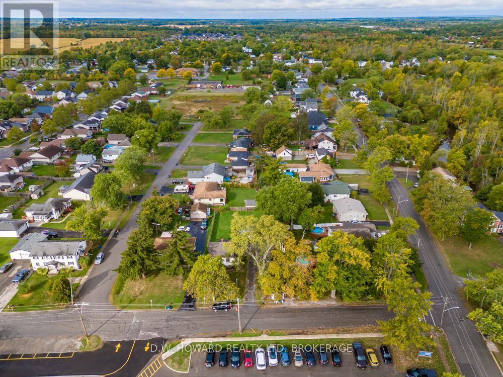 2533 East Avenue, Fort Erie, Ontario  L0S 1S0 - Photo 23 - X12238337