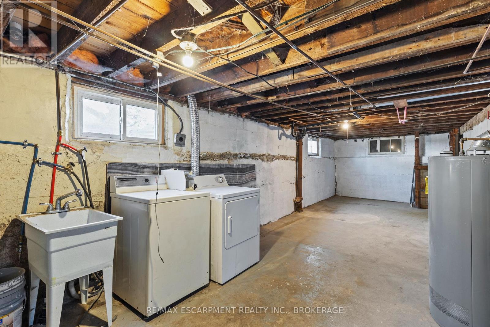 1 West Street N, Thorold, Ontario  L2V 2R8 - Photo 41 - X12242668