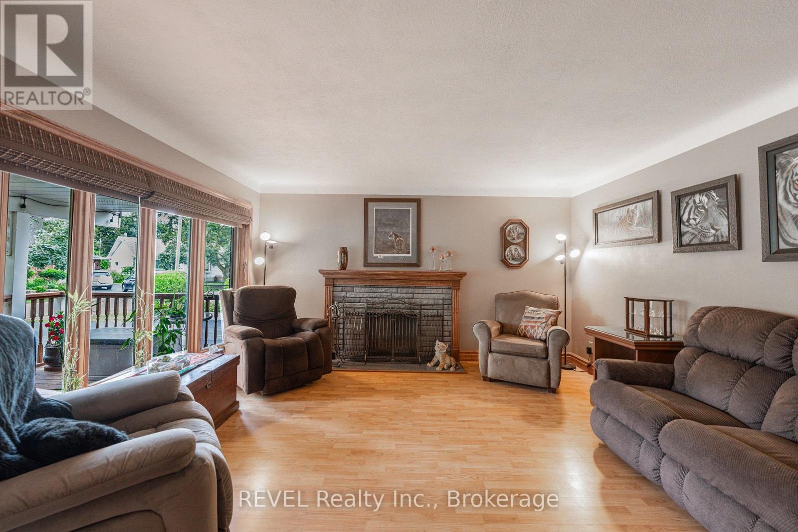 12 Aquadale Drive, St. Catharines, Ontario  L2N 3R6 - Photo 10 - X12253990