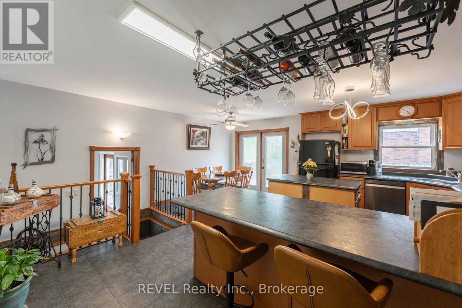 12 Aquadale Drive, St. Catharines, Ontario  L2N 3R6 - Photo 15 - X12253990