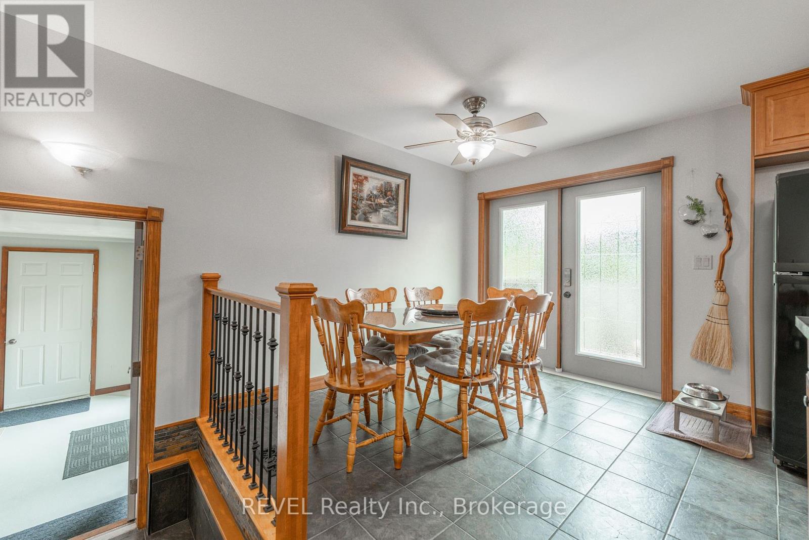 12 Aquadale Drive, St. Catharines, Ontario  L2N 3R6 - Photo 17 - X12253990