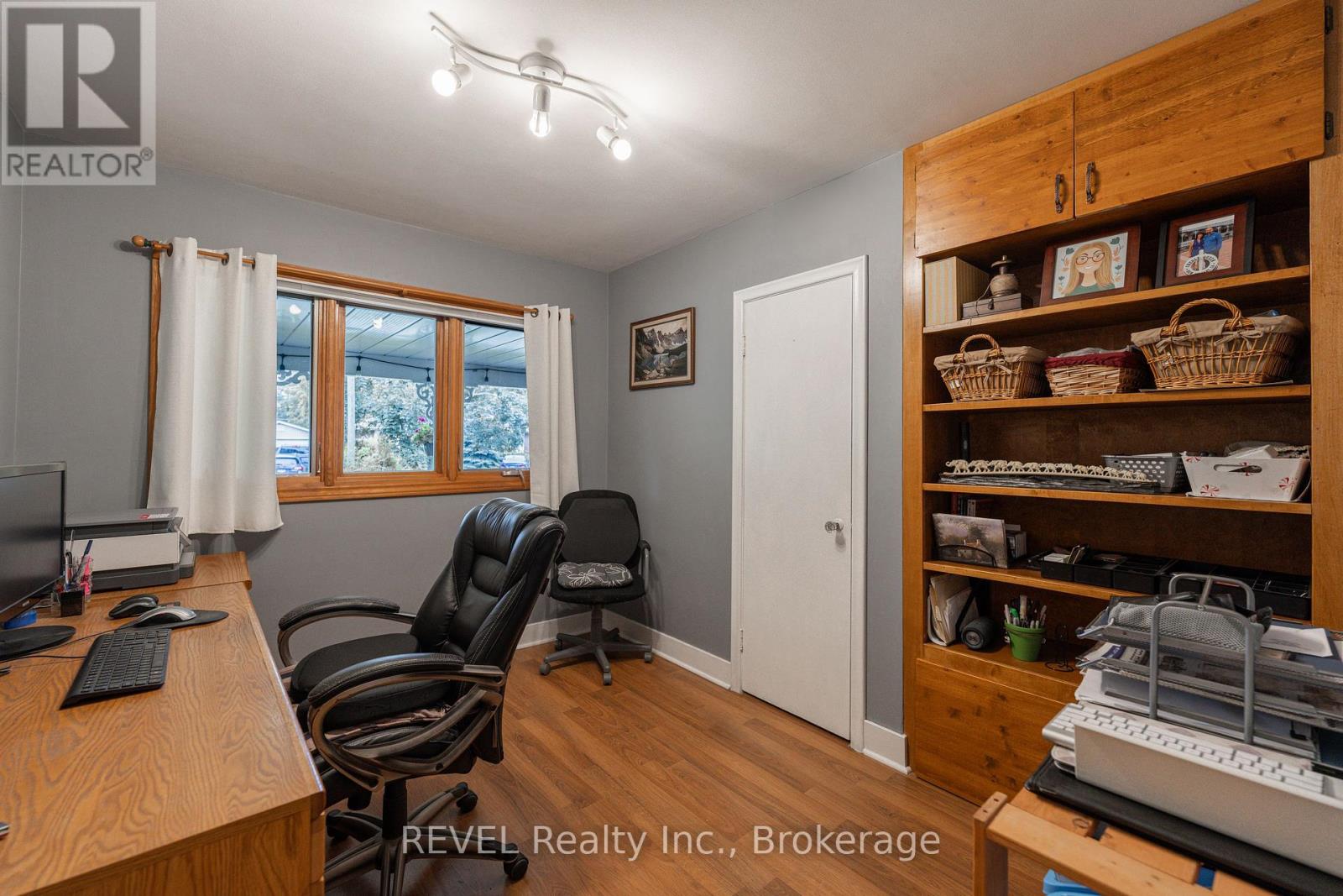 12 Aquadale Drive, St. Catharines, Ontario  L2N 3R6 - Photo 24 - X12253990