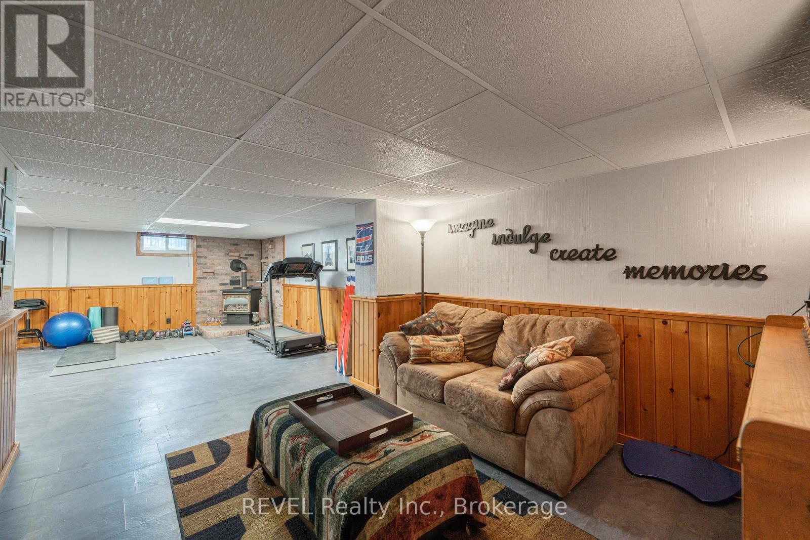 12 Aquadale Drive, St. Catharines, Ontario  L2N 3R6 - Photo 28 - X12253990