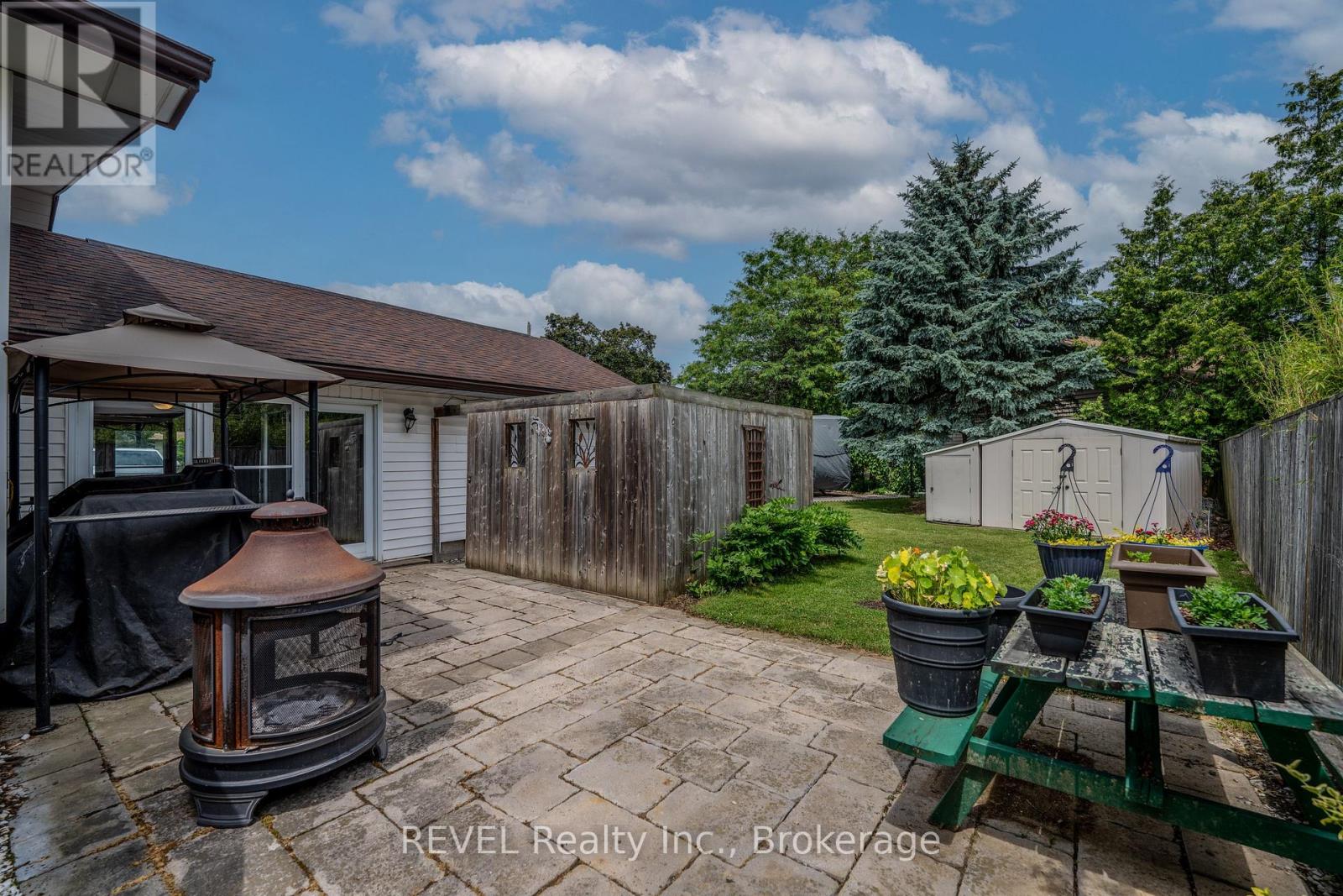 12 Aquadale Drive, St. Catharines, Ontario  L2N 3R6 - Photo 34 - X12253990