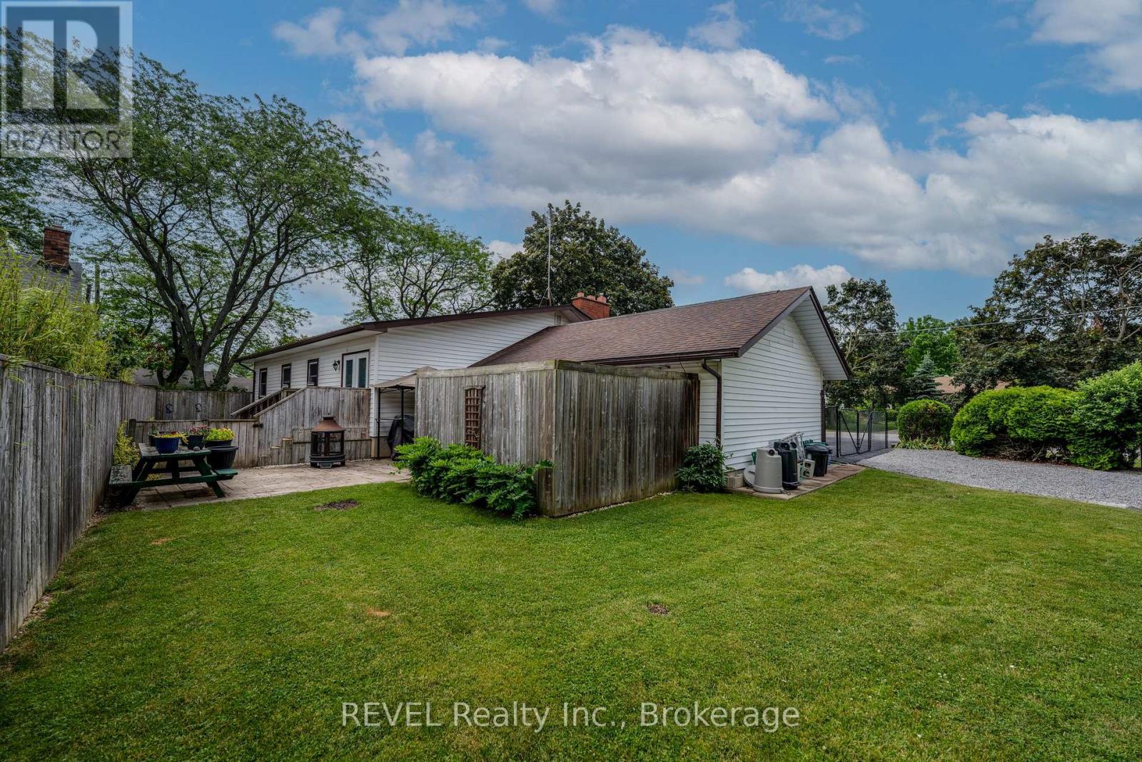 12 Aquadale Drive, St. Catharines, Ontario  L2N 3R6 - Photo 39 - X12253990
