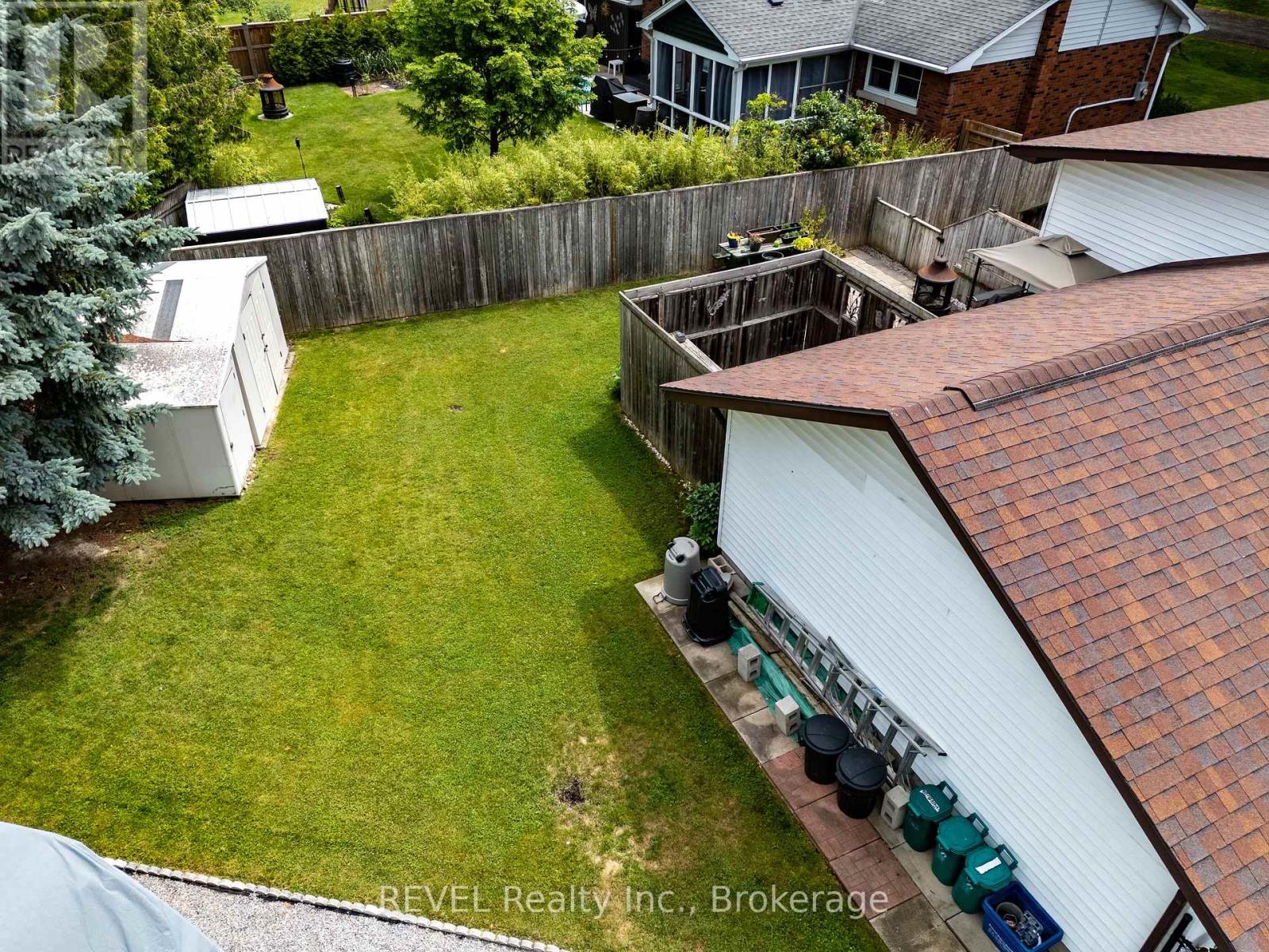 12 Aquadale Drive, St. Catharines, Ontario  L2N 3R6 - Photo 41 - X12253990