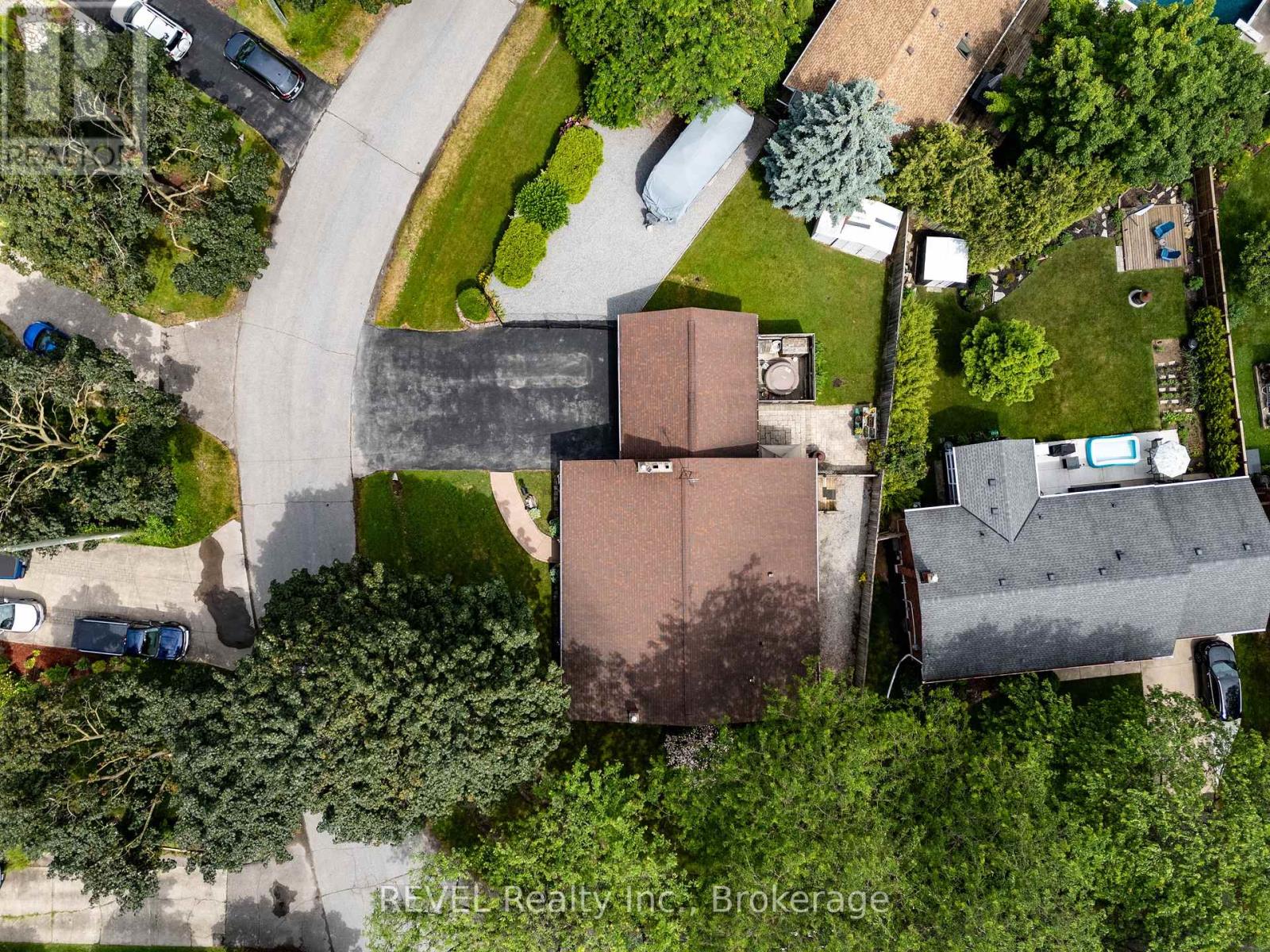 12 Aquadale Drive, St. Catharines, Ontario  L2N 3R6 - Photo 46 - X12253990