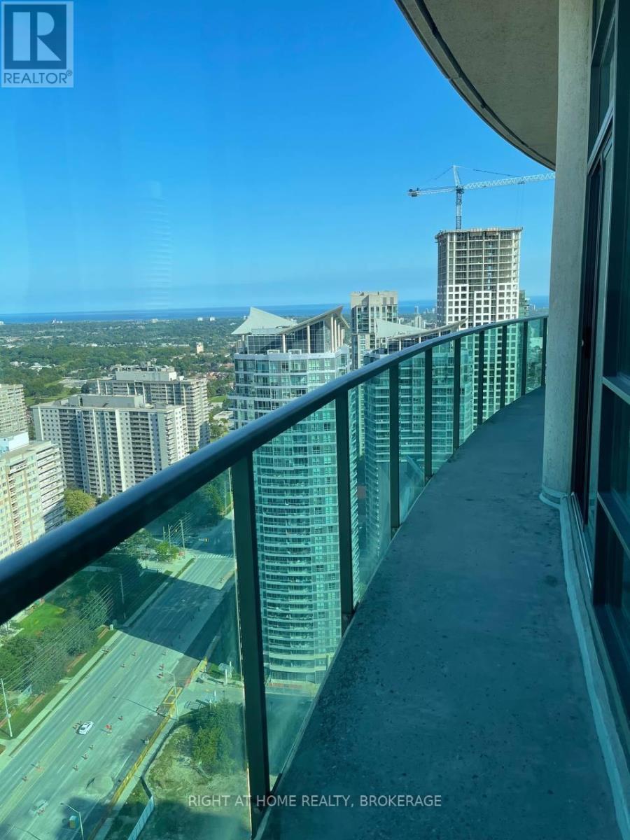 Ph101 - 208 Enfield Place, Mississauga, Ontario  L5B 0G8 - Photo 22 - W12258089