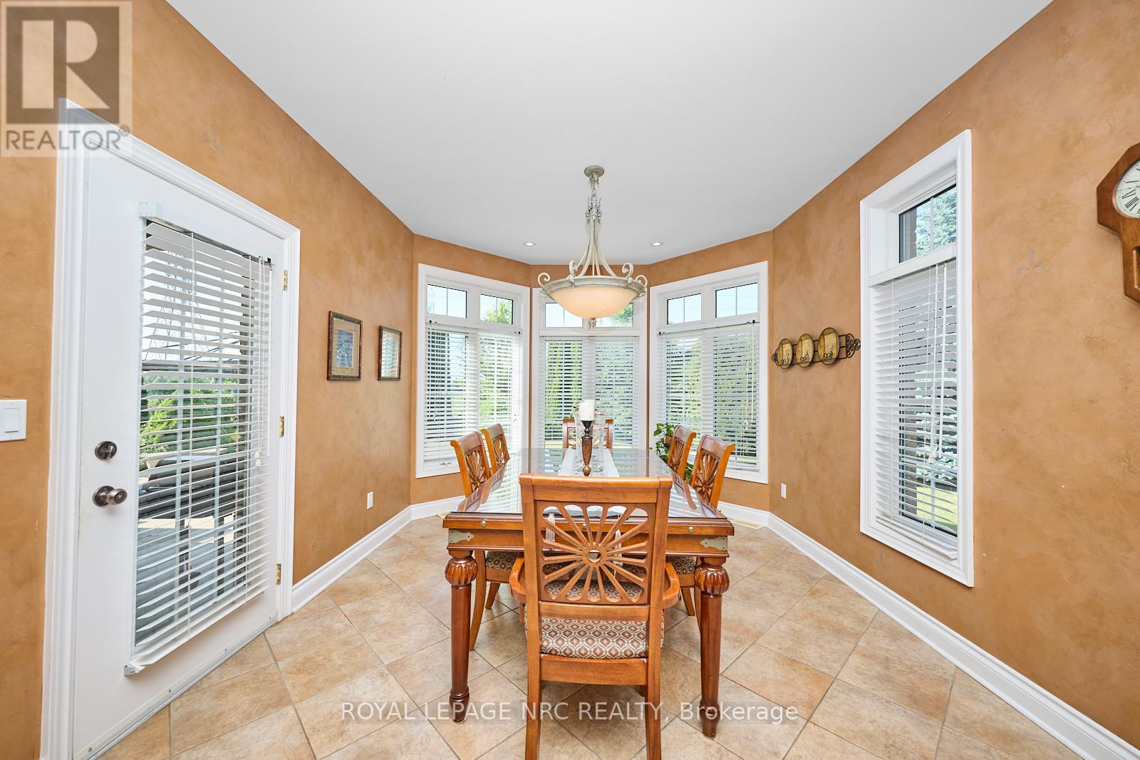 7995 Cathedral Drive, Niagara Falls, Ontario  L2H 2Z2 - Photo 13 - X12273935