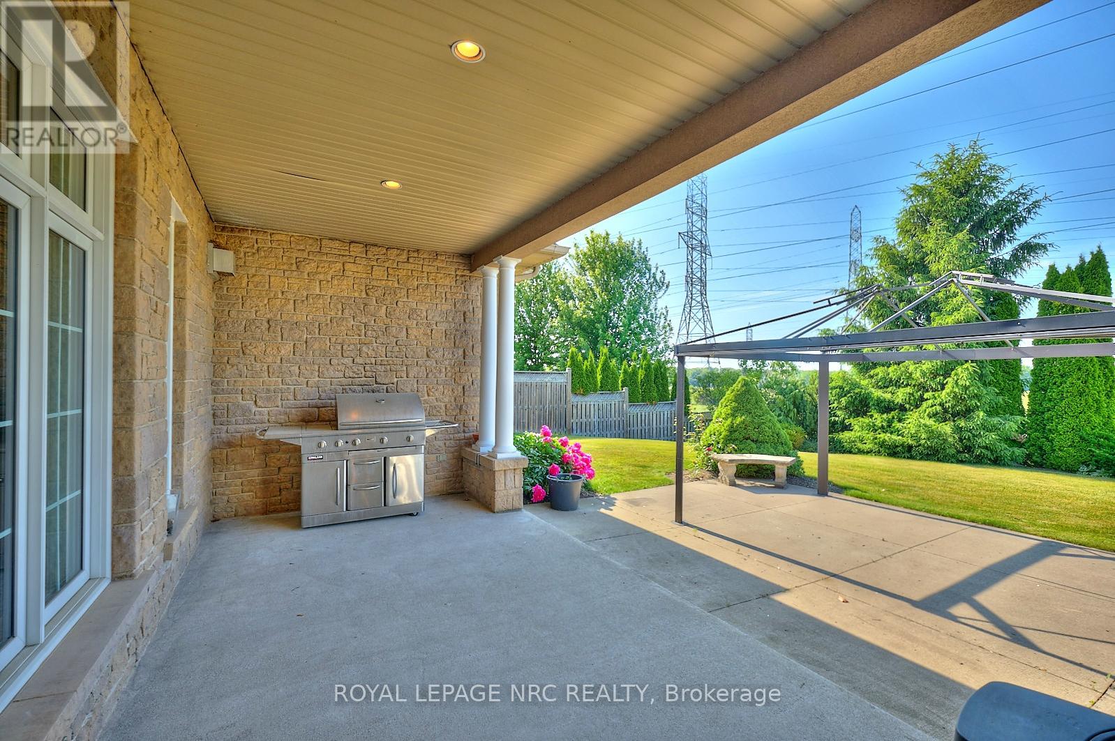 7995 Cathedral Drive, Niagara Falls, Ontario  L2H 2Z2 - Photo 19 - X12273935