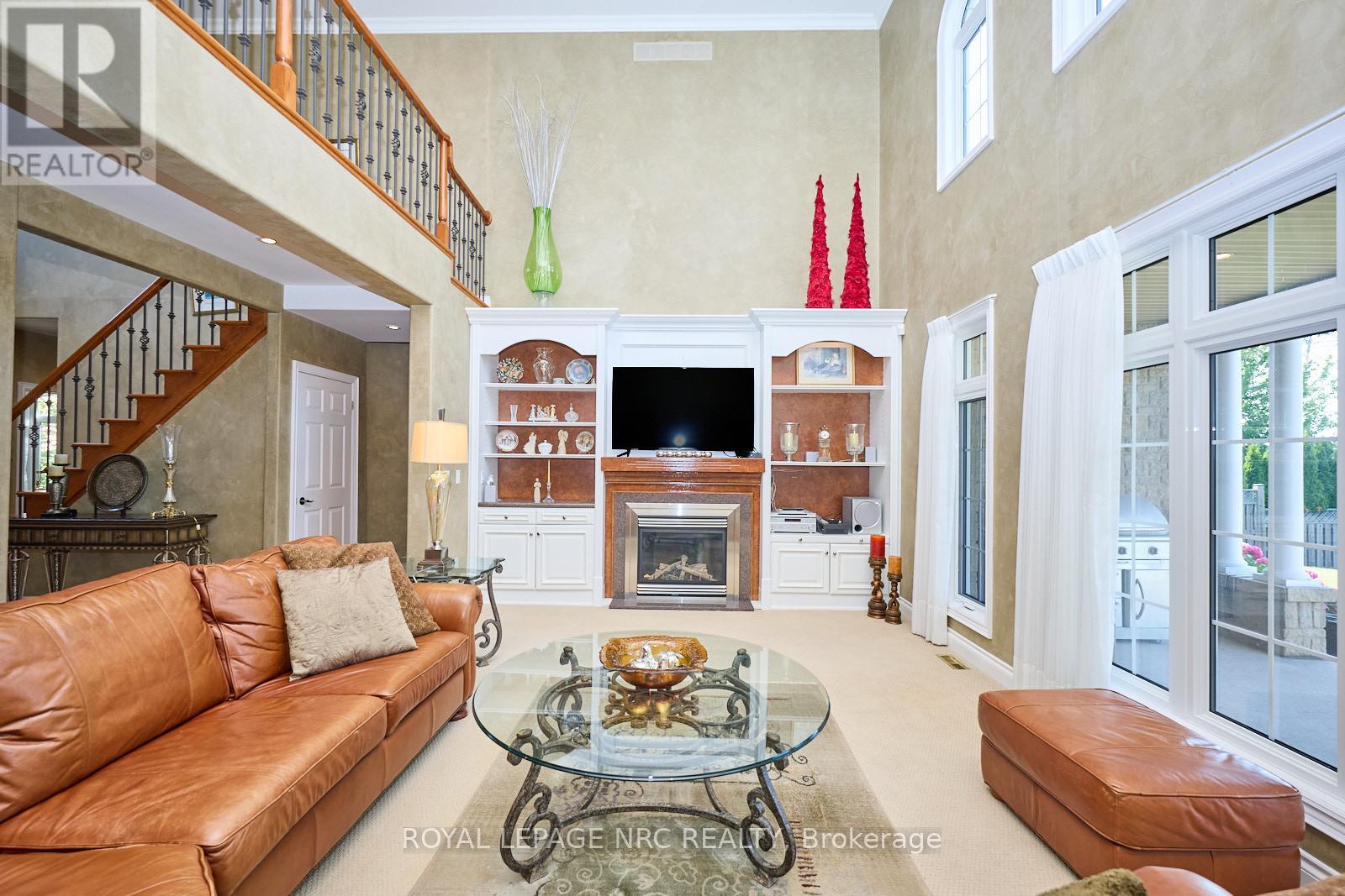 7995 Cathedral Drive, Niagara Falls, Ontario  L2H 2Z2 - Photo 9 - X12273935
